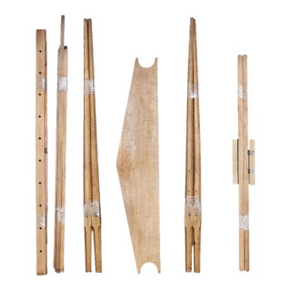 Late 20th Century Douglas Campbell Benchmade Tiger Maple King Size Pencil Post Canopy Bed Maine For Sale