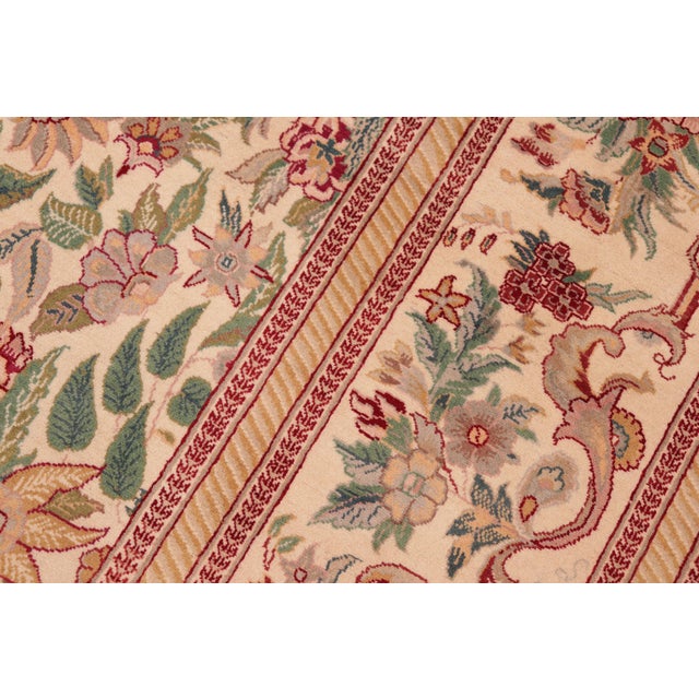 Floral 1990's Pak-Persian Beige/Gold Wool Rug - 7'11'' X 10'4'' For Sale In New York - Image 6 of 9