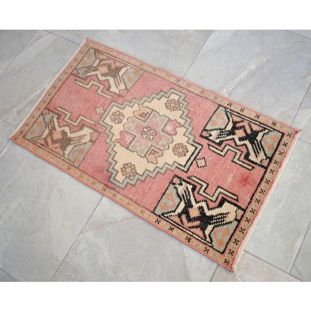 1970s Small Rug, Entryway Rug, Bath Mat, Kitchen Decor, Turkish Rug, Doormat 1'7" X 2'9" For Sale - Image 9 of 12
