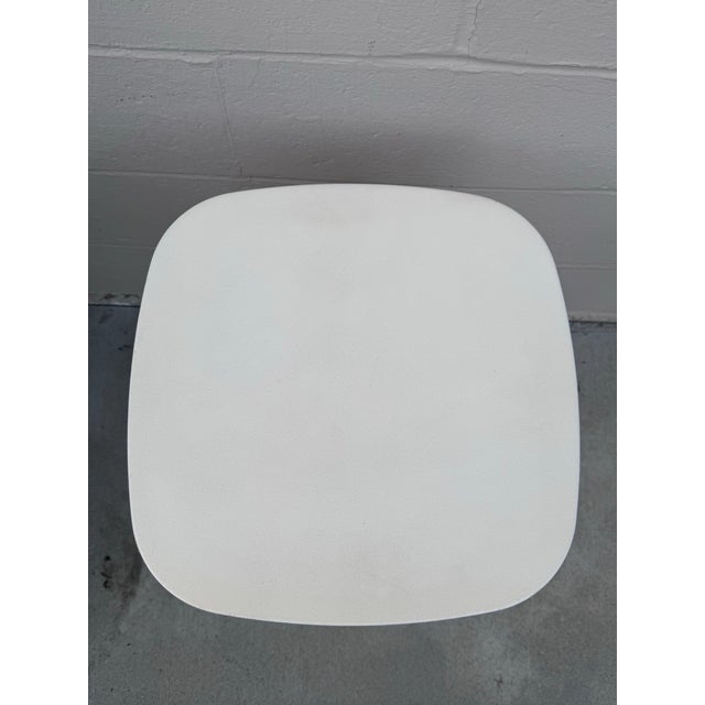Allermuir "Host" Hlt1 Side Table by Simon Pengelly, White Aluminum For Sale - Image 4 of 11