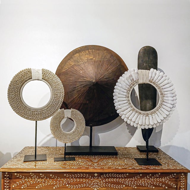 Money Cowrie & Macramé Necklace on Stand, Papua New Guinea For Sale - Image 15 of 15