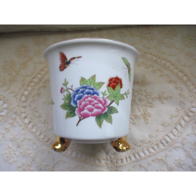 French Country Vintage French Country Design Footed Cachepot / Jardiniere Butterflies & Flower For Sale - Image 3 of 8