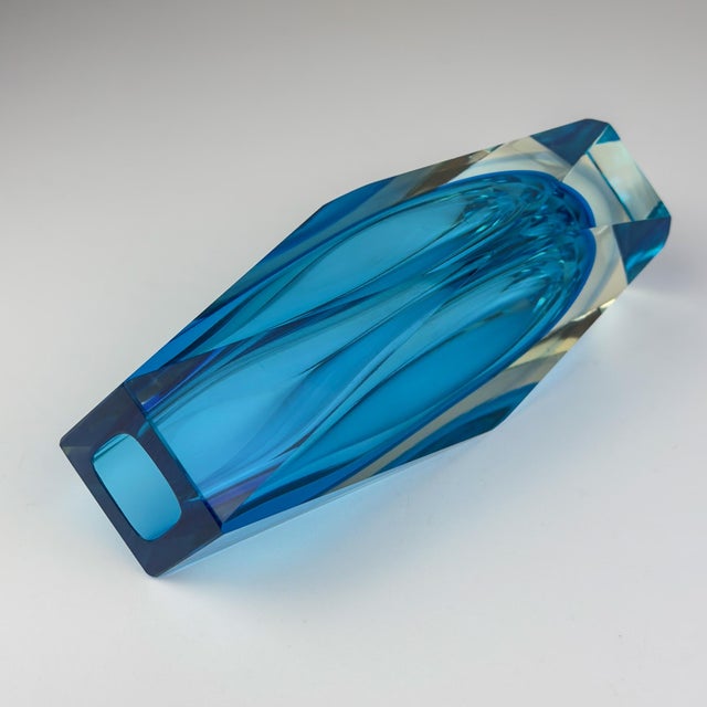 Sommerso Blue Murano Glass Vase, 1970s For Sale - Image 6 of 18