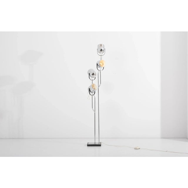 A Classic made by Goffredo Reggiani, Italia, early 1960s. Shorter stem is 39 inches, longest 65. The stirrups have a left...