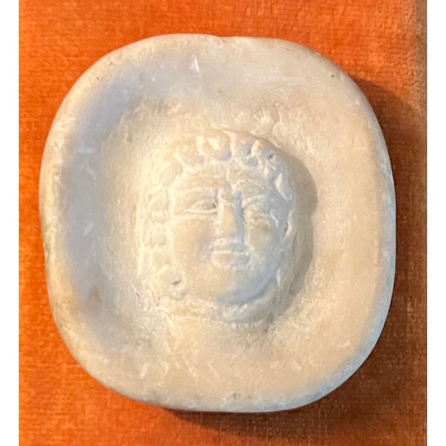 Antique 19th Century Italian Grand Tour Carved White Marble Shallow Vide Poche Dish or Paperweight With Mask Figure For Sale In New York - Image 6 of 16