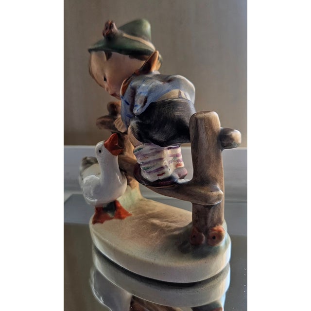 Mid-Century Modern Vintage Goebel Hummel “Barnyard Hero” #195 2/0 Tmk2 – Boy With Goose German Porcelain Figurine For Sale - Image 3 of 5