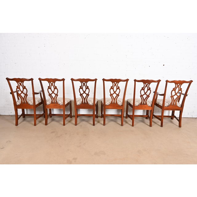 Late 20th Century Baker Furniture Style Georgian Carved Mahogany Dining Chairs, Set of Six For Sale - Image 5 of 12