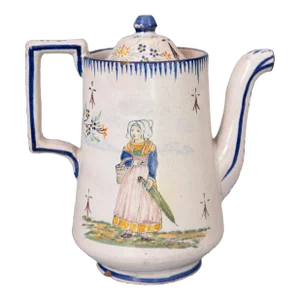 19th Century French Malicorne Faience Tea Pot