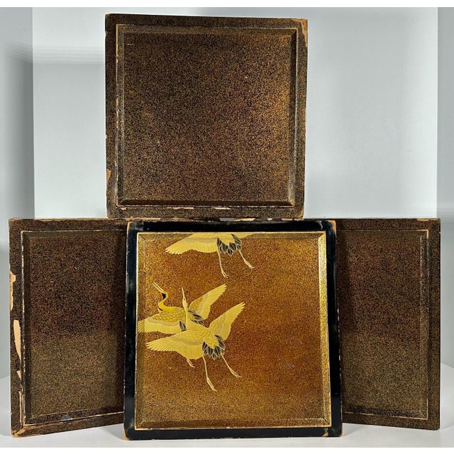 Antique Japanese Maki-e Lacquered Jubako Box: Meiji Period Bento Box For Sale - Image 4 of 10