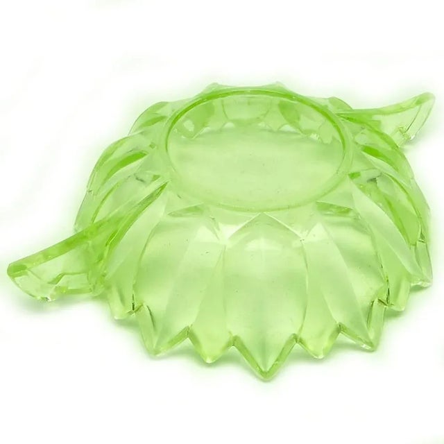 Art Deco Uranium Bowl from Schwepnitz, Germany, 1950s For Sale - Image 3 of 7