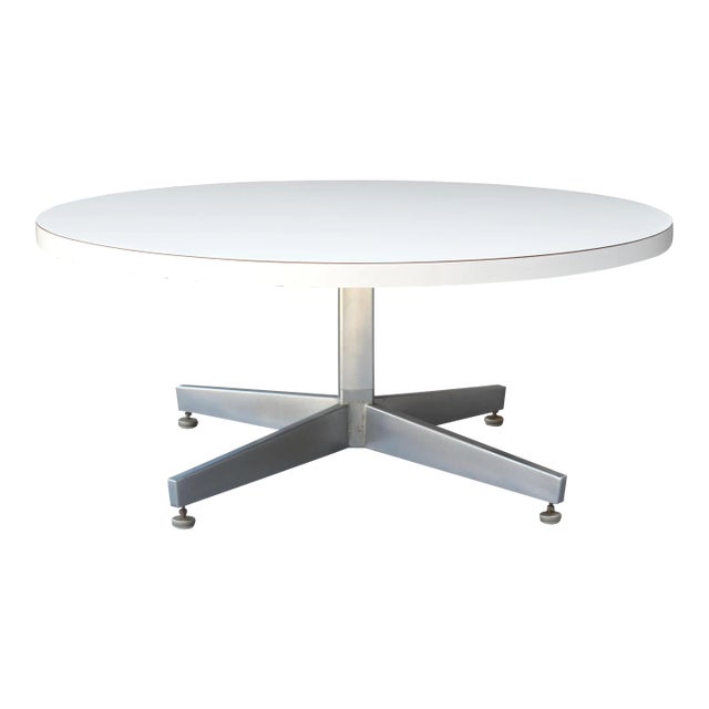 1970s Round White Laminate Aluminum Coffee Table Eames Design For Sale