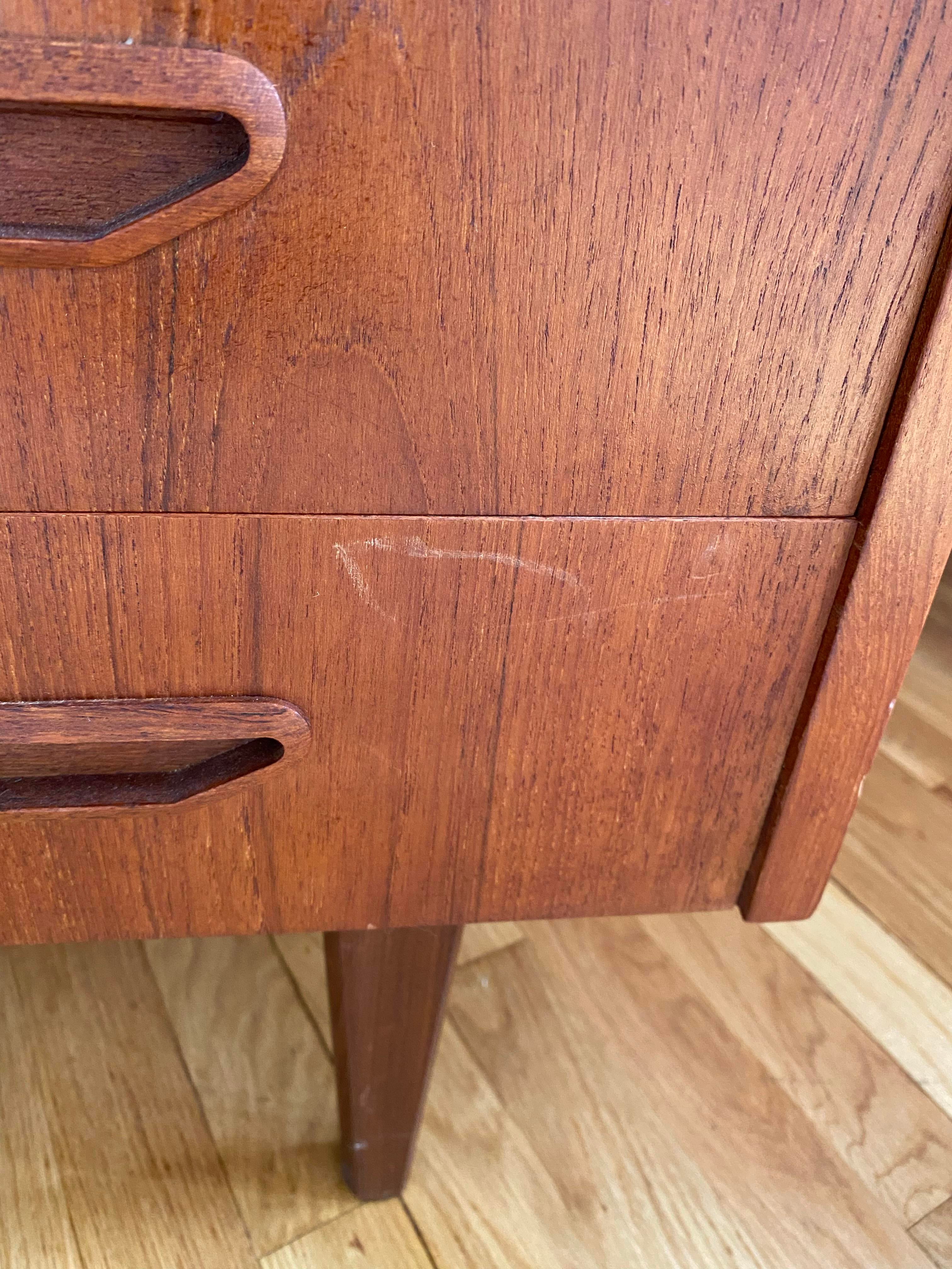 mid century modern kids table