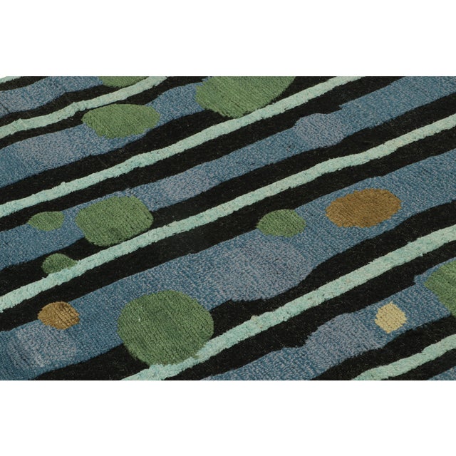 Modern Rug & Kilim’s Scandinavian Style Geometric Rug in Retro Design For Sale - Image 3 of 7