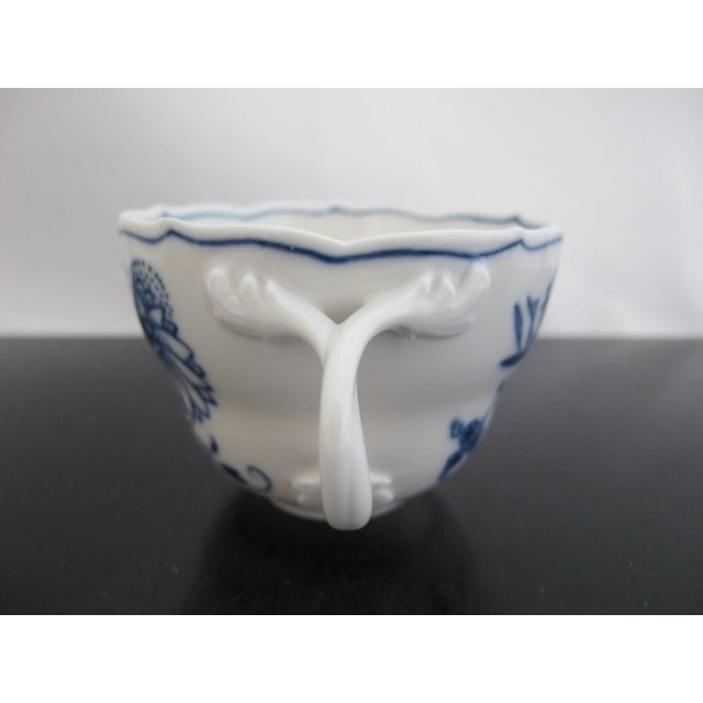 Meissen Blue Onion Porcelain Scallop Rim Coffee Cup & Saucer For Sale In Portland, OR - Image 6 of 9