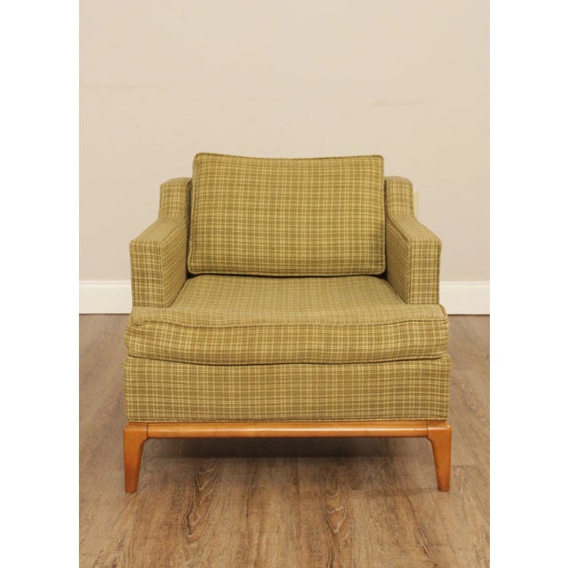 Mid Century Modern Lounge Chairs - A Pair For Sale In Philadelphia - Image 6 of 13