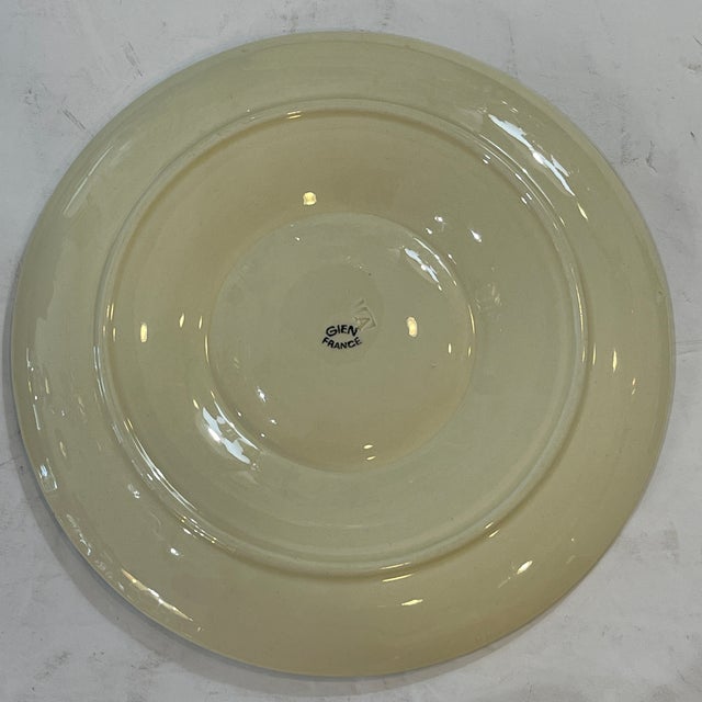 Off-white French Majolica Artichoke Playe in Green and Off-White, by Gien For Sale - Image 8 of 9