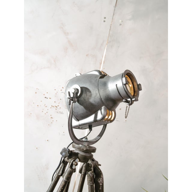 1960s Patt 23 Spotlight Floor Lamp in Bead-Blasted Aluminium from Strand Electric, England, 1960s For Sale - Image 5 of 16
