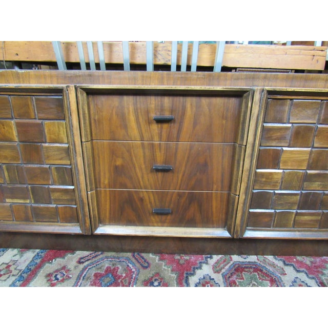 Mid-Century Modern Mid 20th Century Mid-Century Credenza For Sale - Image 3 of 9