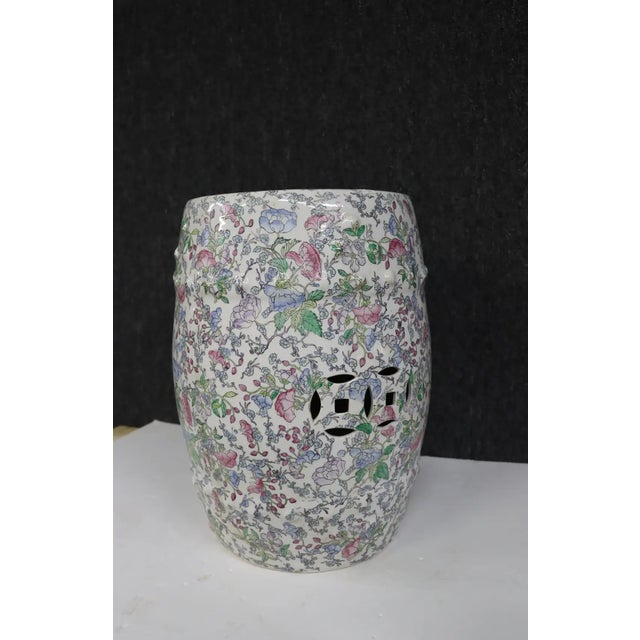 Vintage Floral Chinoiserie Ceramic Garden Stool For Sale In Phoenix - Image 6 of 7