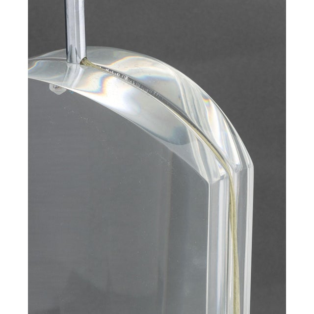 Modern Clear Acrylic and Chrome Table Lamps, Pair For Sale In New York - Image 6 of 8