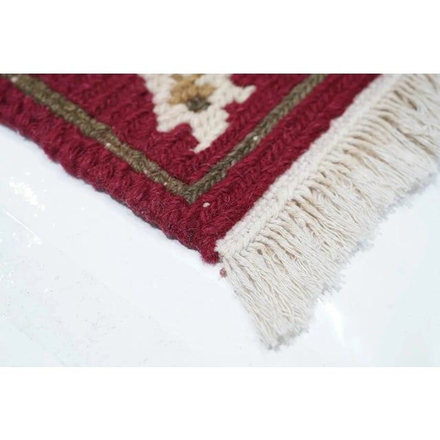 Traditional Sumak Rug 3'2'' X 5'2'' For Sale - Image 3 of 12
