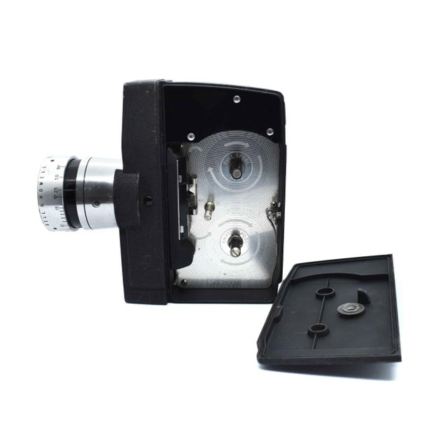 Mid 20th Century Bell & Howell Electric Eye 8 Mm Roll Film Movie Camera Usa For Sale - Image 10 of 11