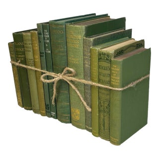 Decorative Books - Vintage Fir Book Bundle - 1 Foot of Green Books For Sale