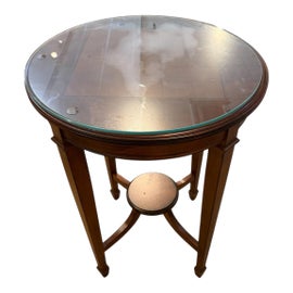 Example of Hekman Furniture Side Tables