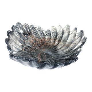 Late 20th Century Large Murano Centerpiece Bowl With Amberdine Flecks For Sale