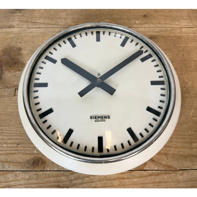 Beige Industrial Factory Beige Wall Clock, Austria, 1960s For Sale - Image 8 of 17