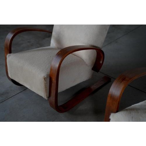 Lounge Chairs in Beige Pony Skin by Miroslav Navrátil, Czech Republic, 1950s, Set of 2 For Sale - Image 14 of 18