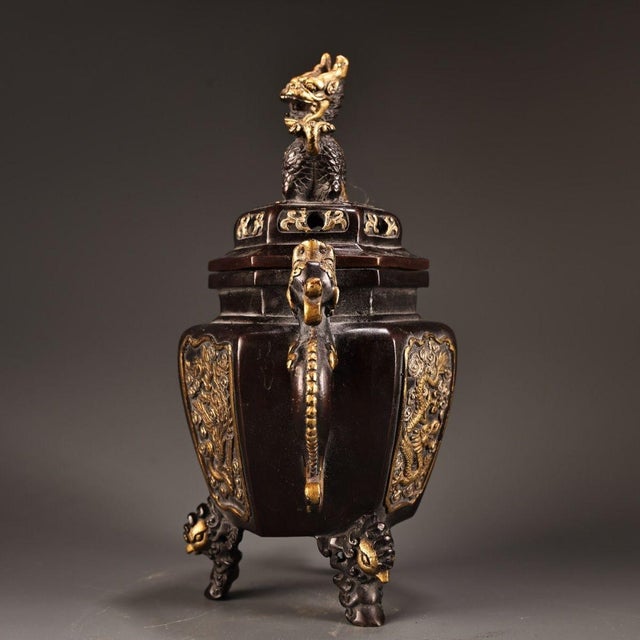 Gilt Bronze Censer With Dragon Handles & Qilin Finial - Incense Burner For Sale - Image 4 of 8