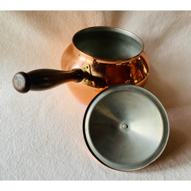 Vintage Copper Pot With Wood Handle, Domed Lid & Copper Trivet — Complete 3-Piece Set For Sale - Image 4 of 18