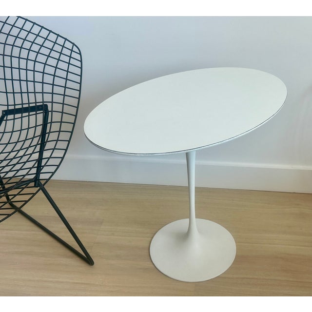 Knoll Eero Saarinen Tulip Side / Coffee Table Oval Knoll Mid Century Modern For Sale - Image 4 of 9
