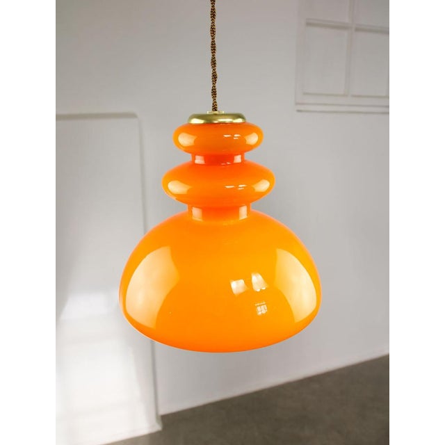 Mid-Century Modern Italian Orange Glass and Brass Pendant Lamp, 1960s For Sale - Image 5 of 18