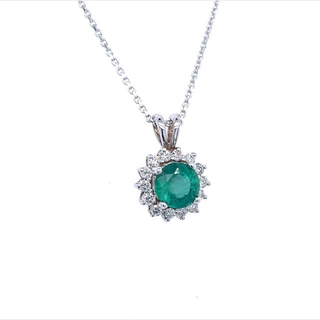 2010s Natural Emerald Diamond Pendant with Chain 14k White Gold 2 TCW Certified For Sale - Image 5 of 7