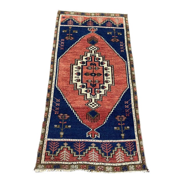 Turkish Yastik Rug 1'9" x 3'6" For Sale