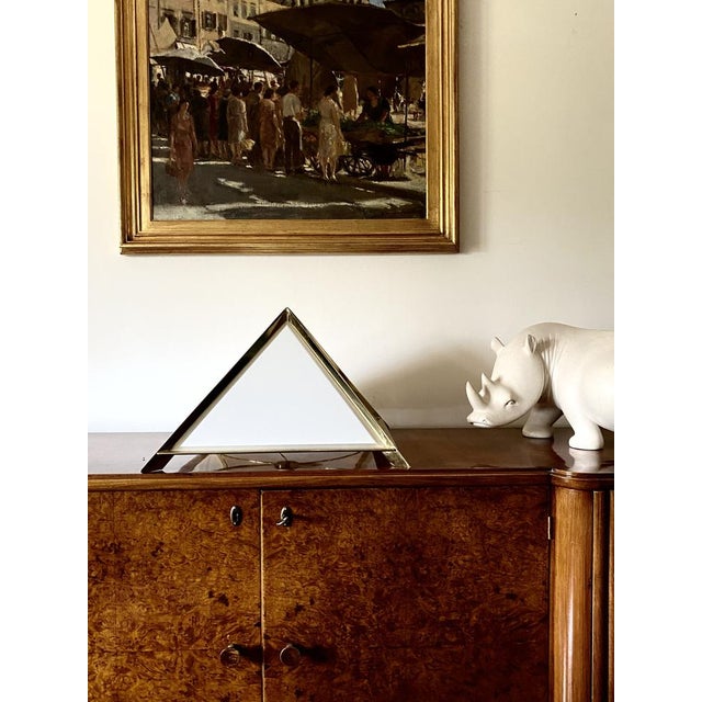Italian Golden Brass Pyramidal Table Lamp from Christos, 1970 For Sale - Image 10 of 18