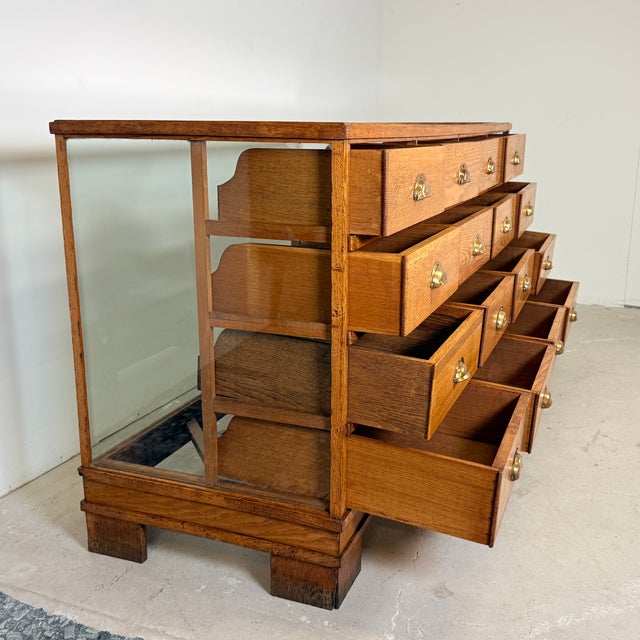 Oak and Glass Haberdashery Showcase Counter with 16 Drawers, 1940s For Sale - Image 9 of 16
