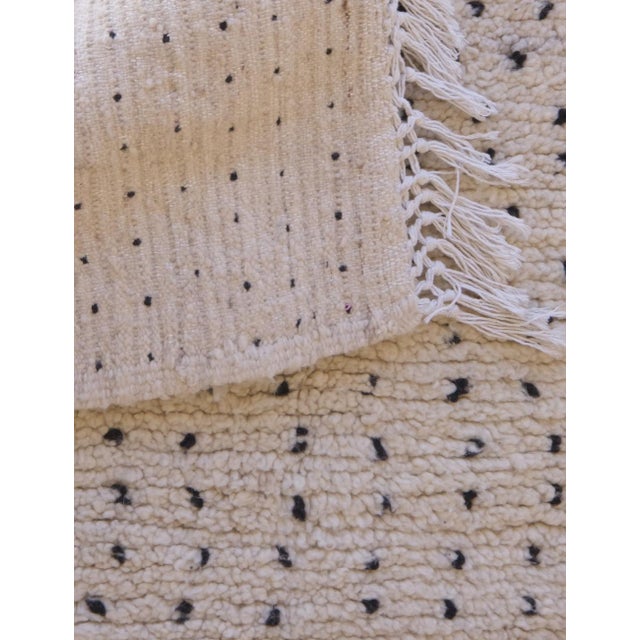 Textile Small Polka Dots Rug - 5.2 X 3 Ft For Sale - Image 7 of 8