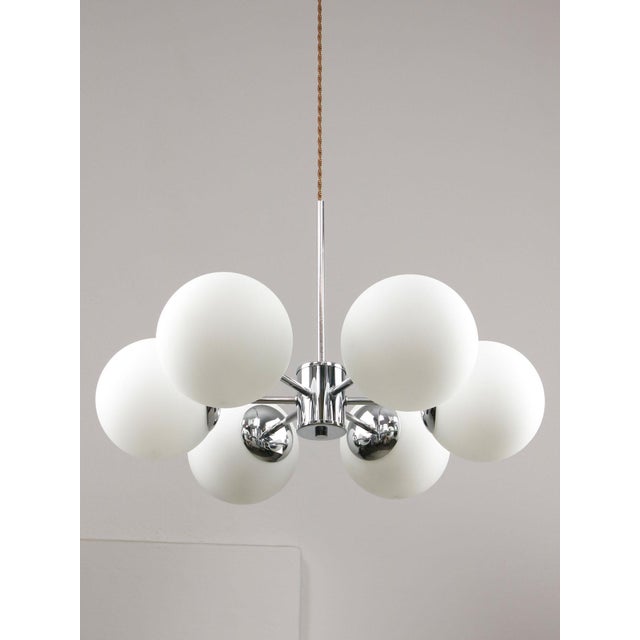 Space Age Italian Sputnik Chrome and Opaline Chandelier, 1970s For Sale - Image 11 of 18