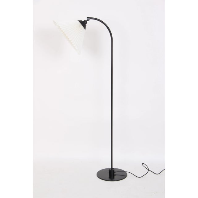 Model 386 Floor Lamp in Black Steel with Hand-Folded Lampshade from Le Klint, 1970s For Sale - Image 6 of 8