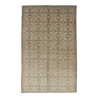 All-Over Ivory Wreath Design Vintage Turkish Oushak Rug For Sale