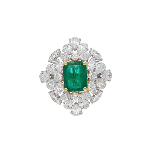 2020s Natural Zambian Emerald Ring, 2.54ct, 3.77ct Diamonds, 18k Gold For Sale - Image 5 of 8