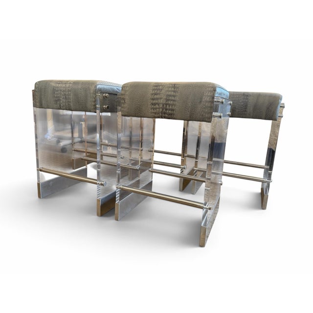 Mid-Century Modern Discontinued Vanguard Furniture "Thayer" Acrylic & Faux Python Stools - Set of 5 For Sale - Image 3 of 7