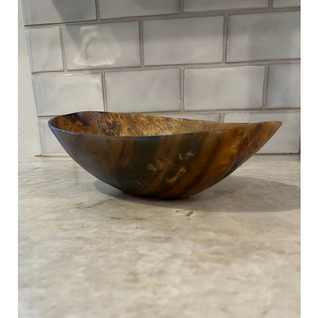 Bone 19th Century Large Oval Cattle Horn Bowl For Sale - Image 7 of 9