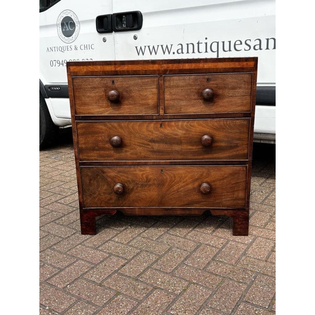 Small Georgian Mahogany Chest of Drawers For Sale - Image 4 of 13