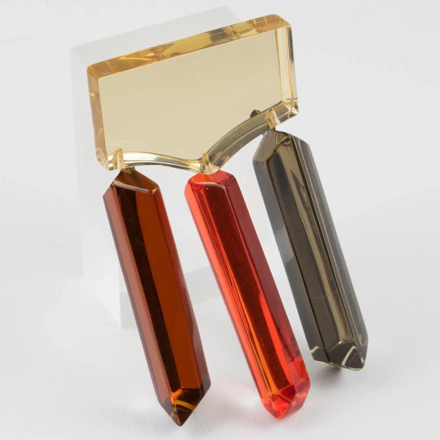 Contemporary Kaso Oversized Dangling Lucite Pin Brooch For Sale - Image 3 of 8
