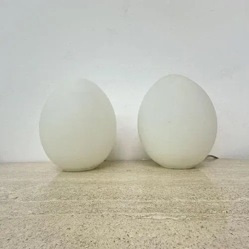 Vintage Egg Shaped Table Lamps in Opaline Glass, 1970s, Set of 2 For Sale - Image 6 of 12