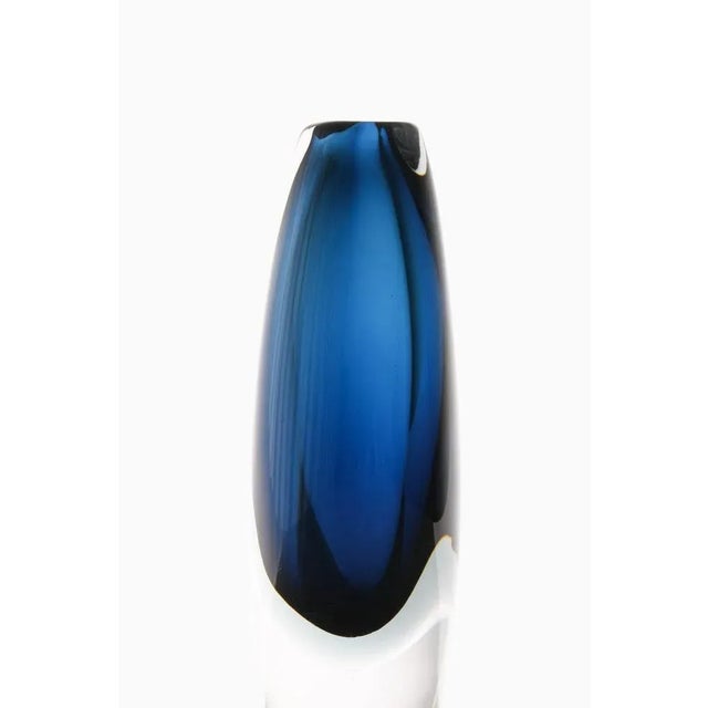 Glass Vase by Vicke Lindstrand, 1960s For Sale - Image 3 of 5
